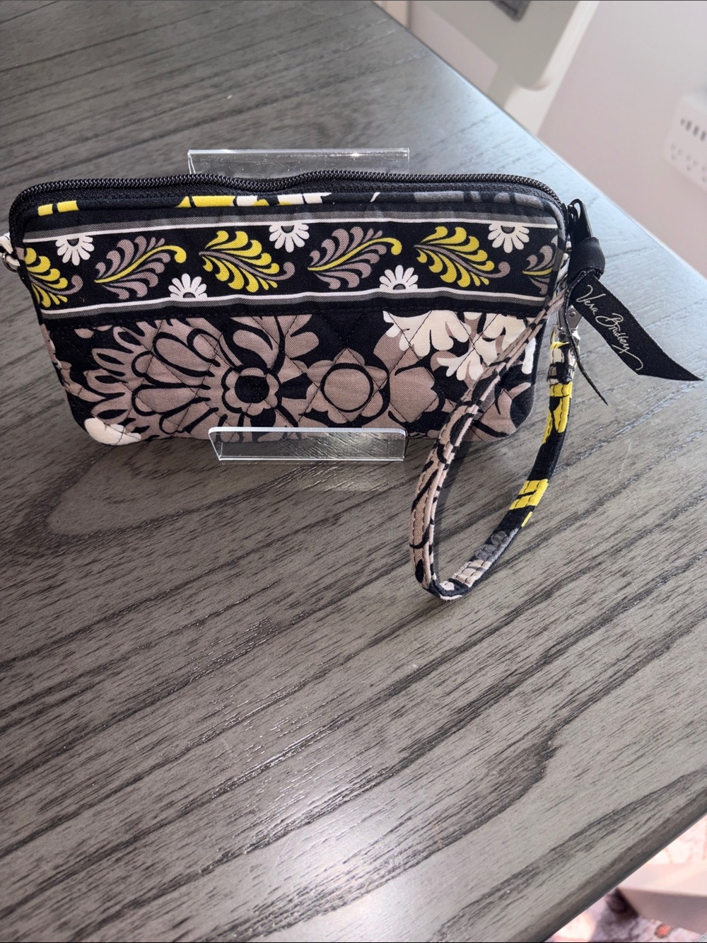 Vera Bradley Black Yellow Floral Quilted Wristlet Phone Wallet w-Crossbody strap